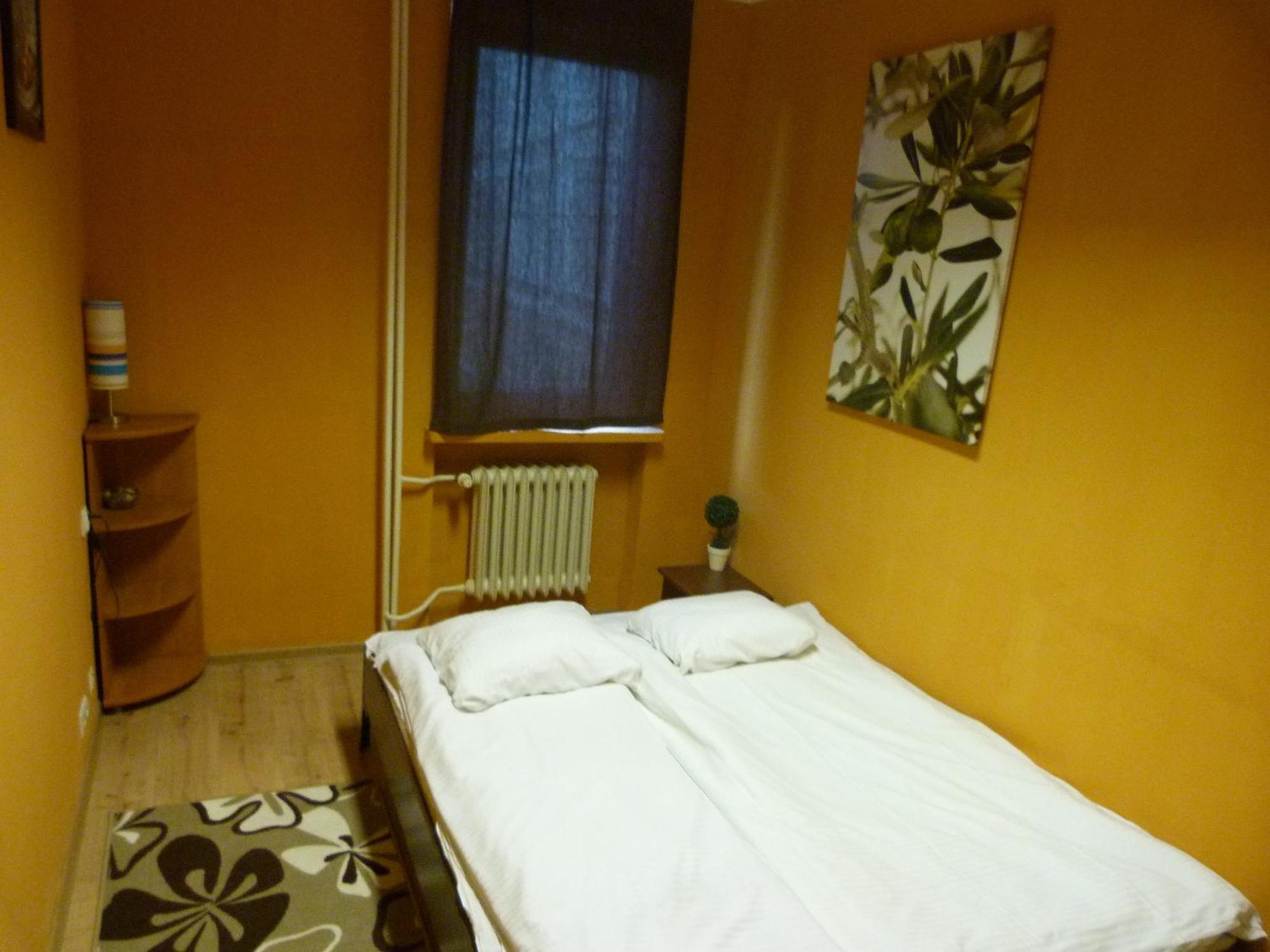 Jasna Hostelik Self Check-In Warszawa Eksteriør bilde